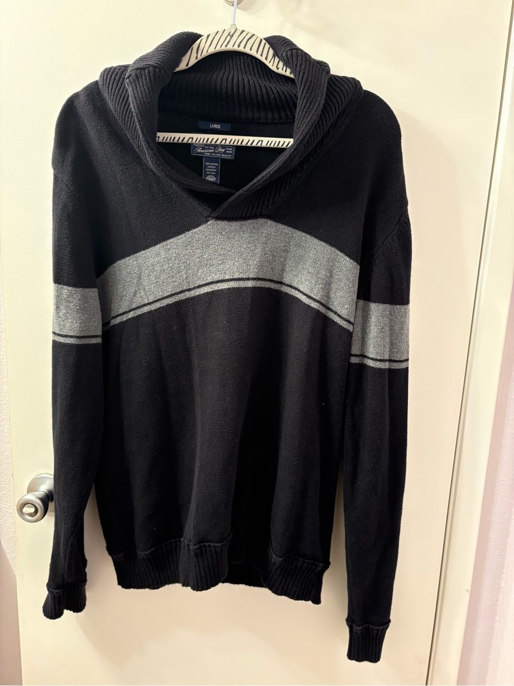 American Rag Shawl Collar Pullover Sweater in size Large